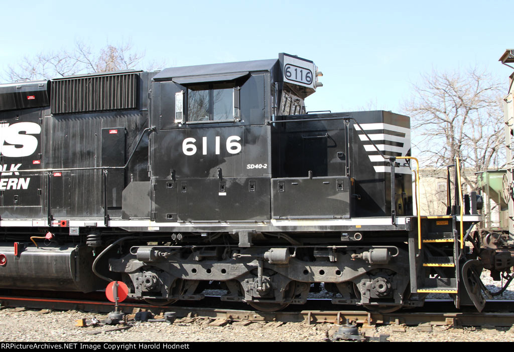 NS 6116 is now sporting an "Admiral Cab"